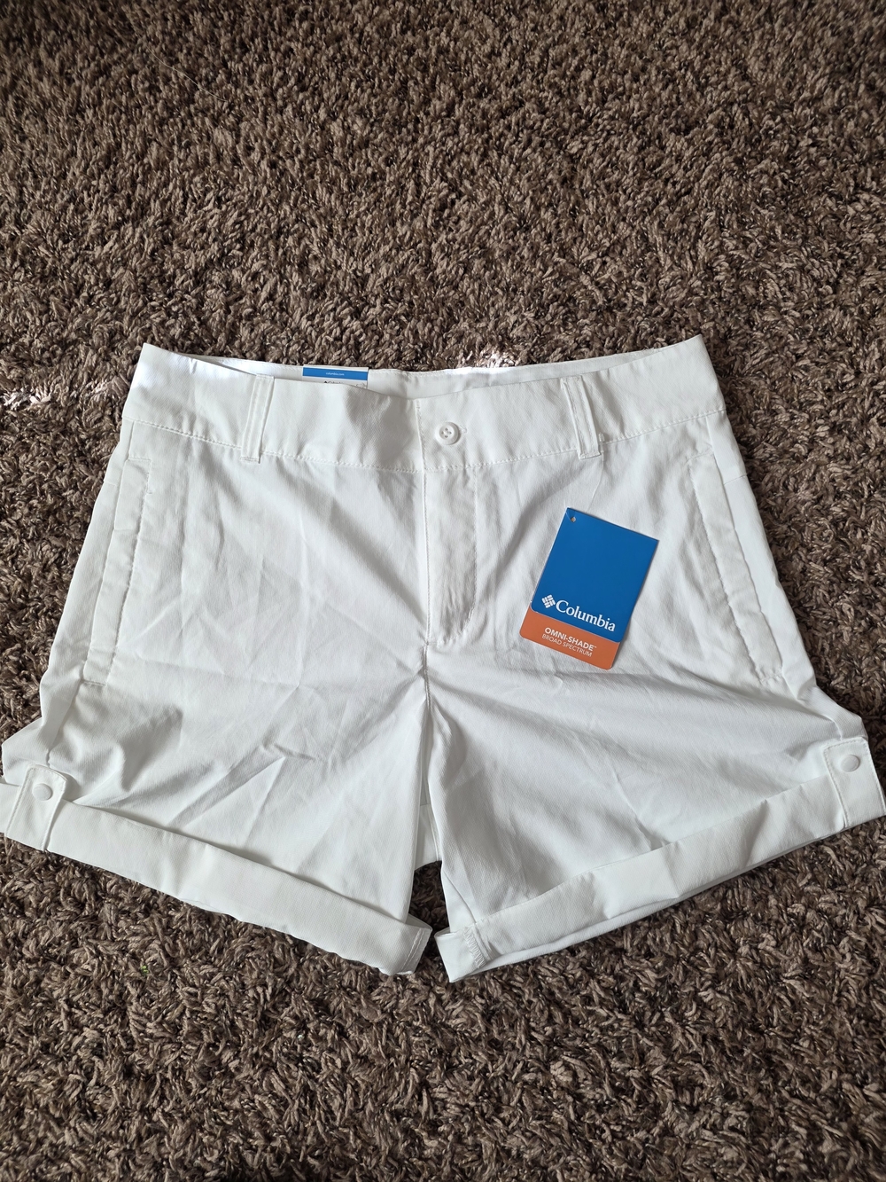 Columbia Women's White Roll-Tab Outdoor Shorts